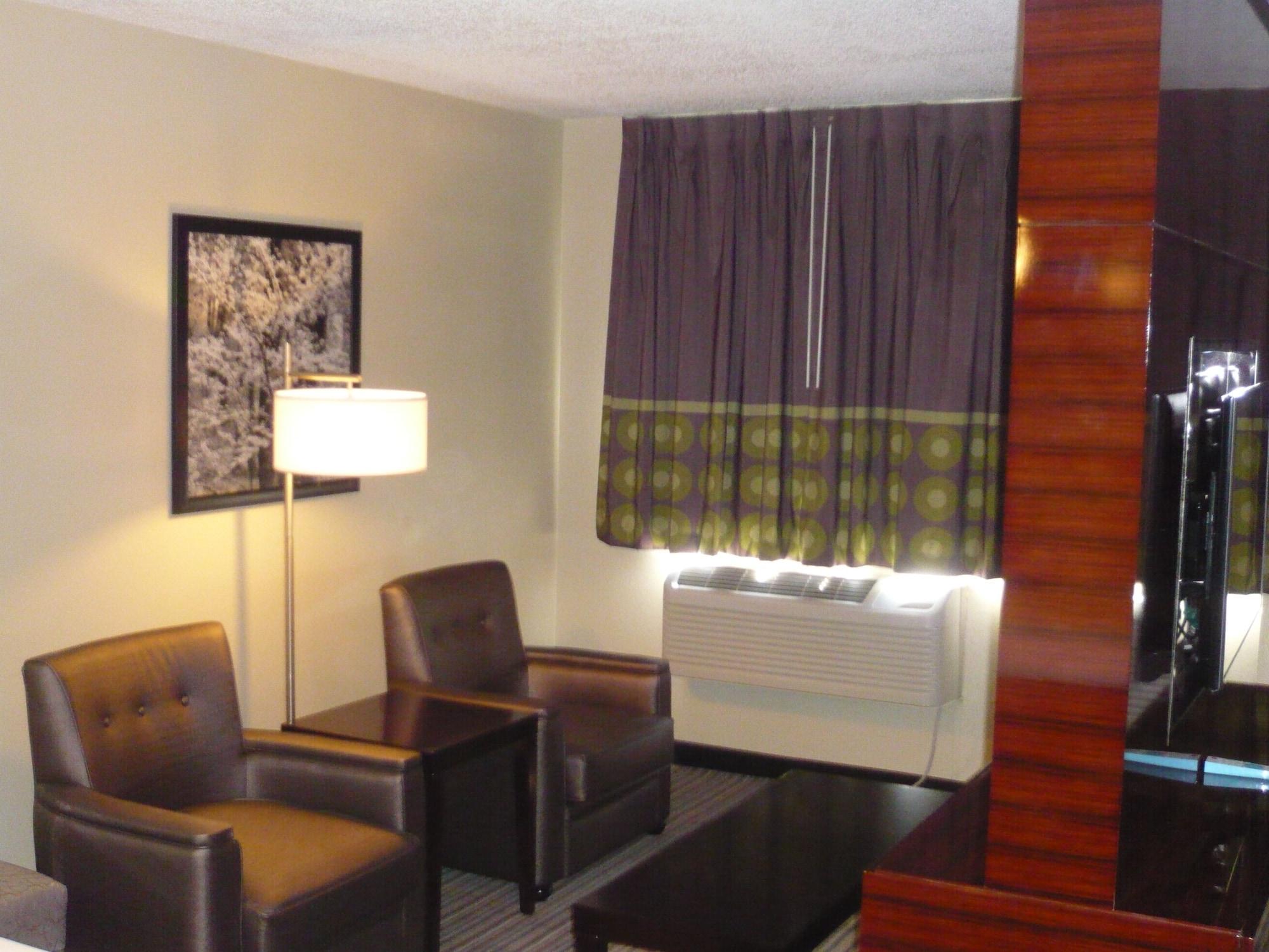 Super 8 By Wyndham Copley Akron Exterior foto